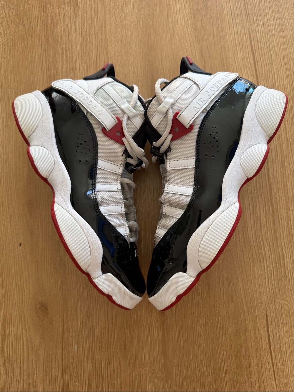 AIR JORDAN 6